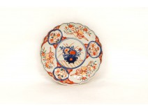 Assiette porcelaine imari Japon bouquet fleurs vase XIXème siècle